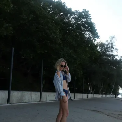 Элиза, 29